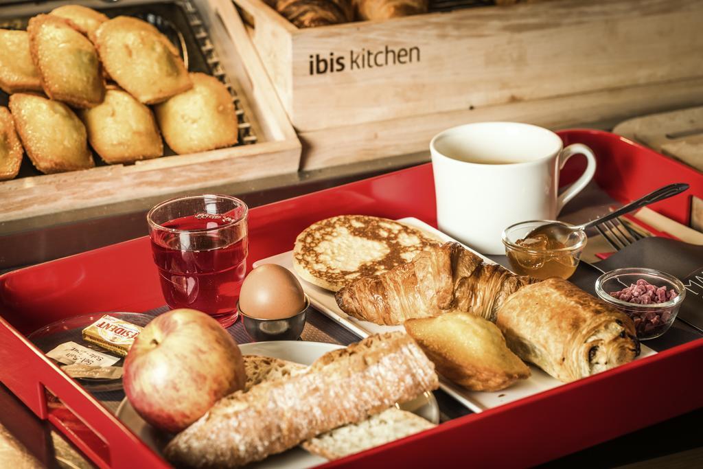 Ibis Saint-Omer Centre Zewnętrze zdjęcie