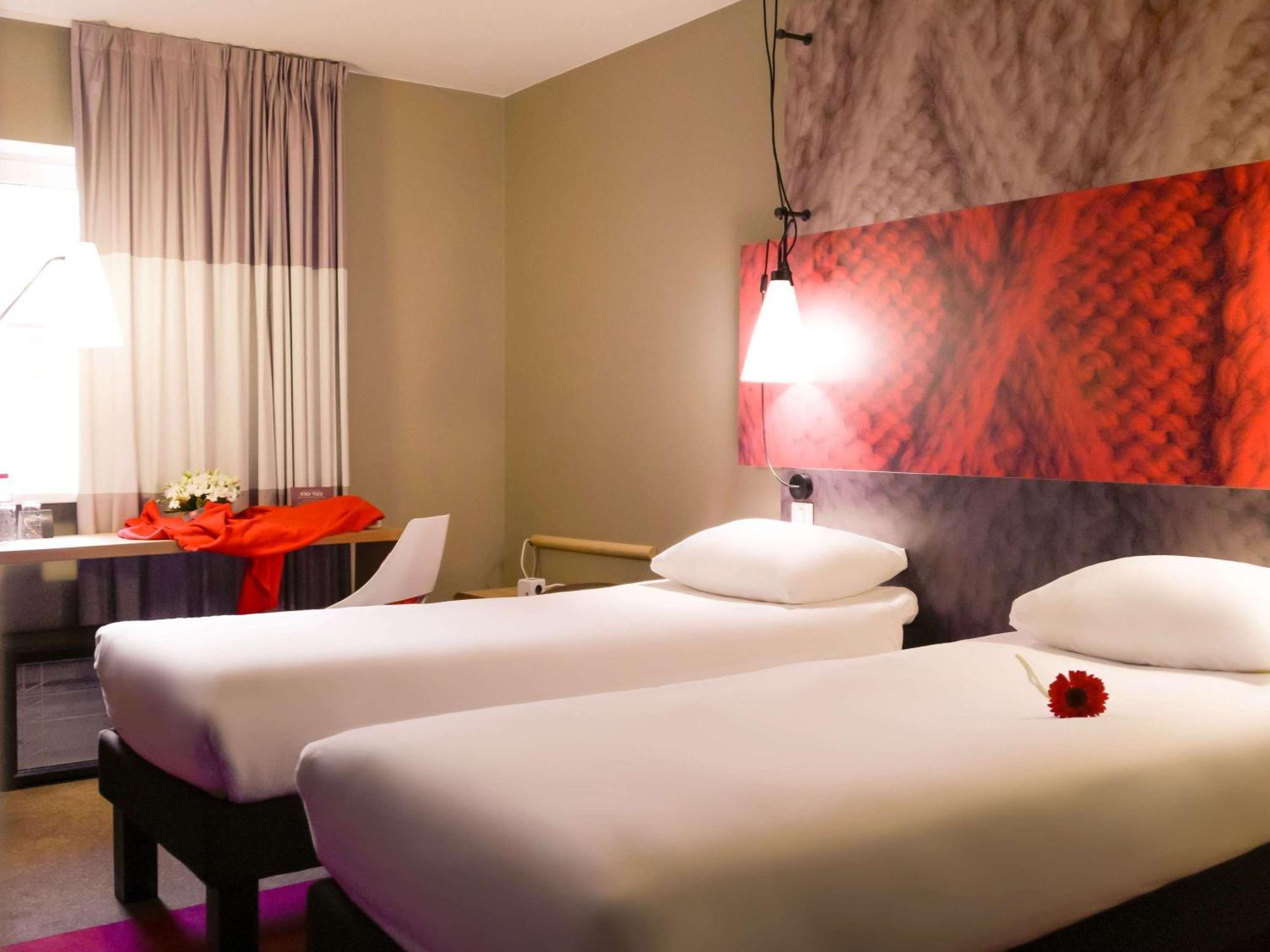 Ibis Saint-Omer Centre Zewnętrze zdjęcie