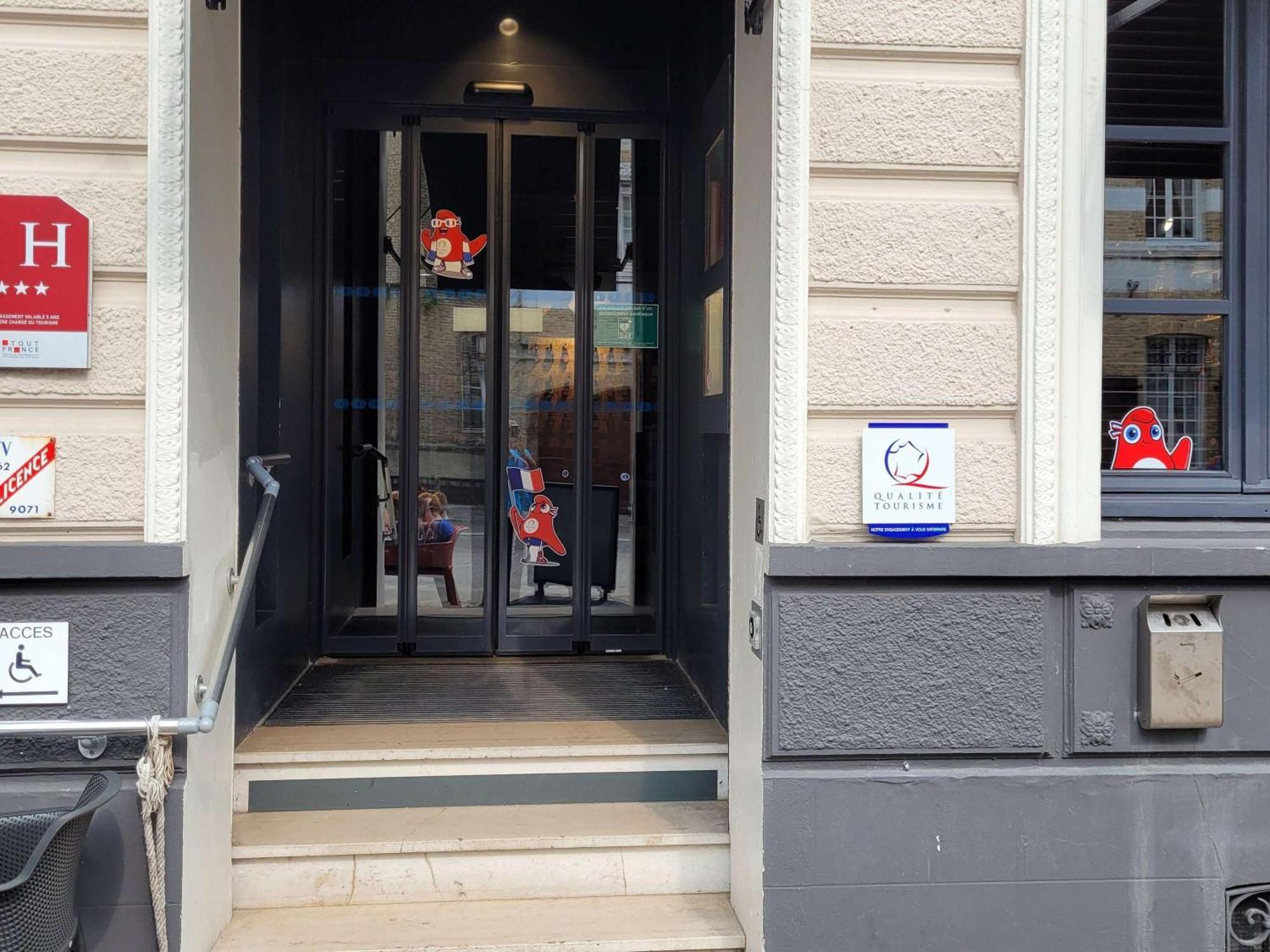 Ibis Saint-Omer Centre Zewnętrze zdjęcie