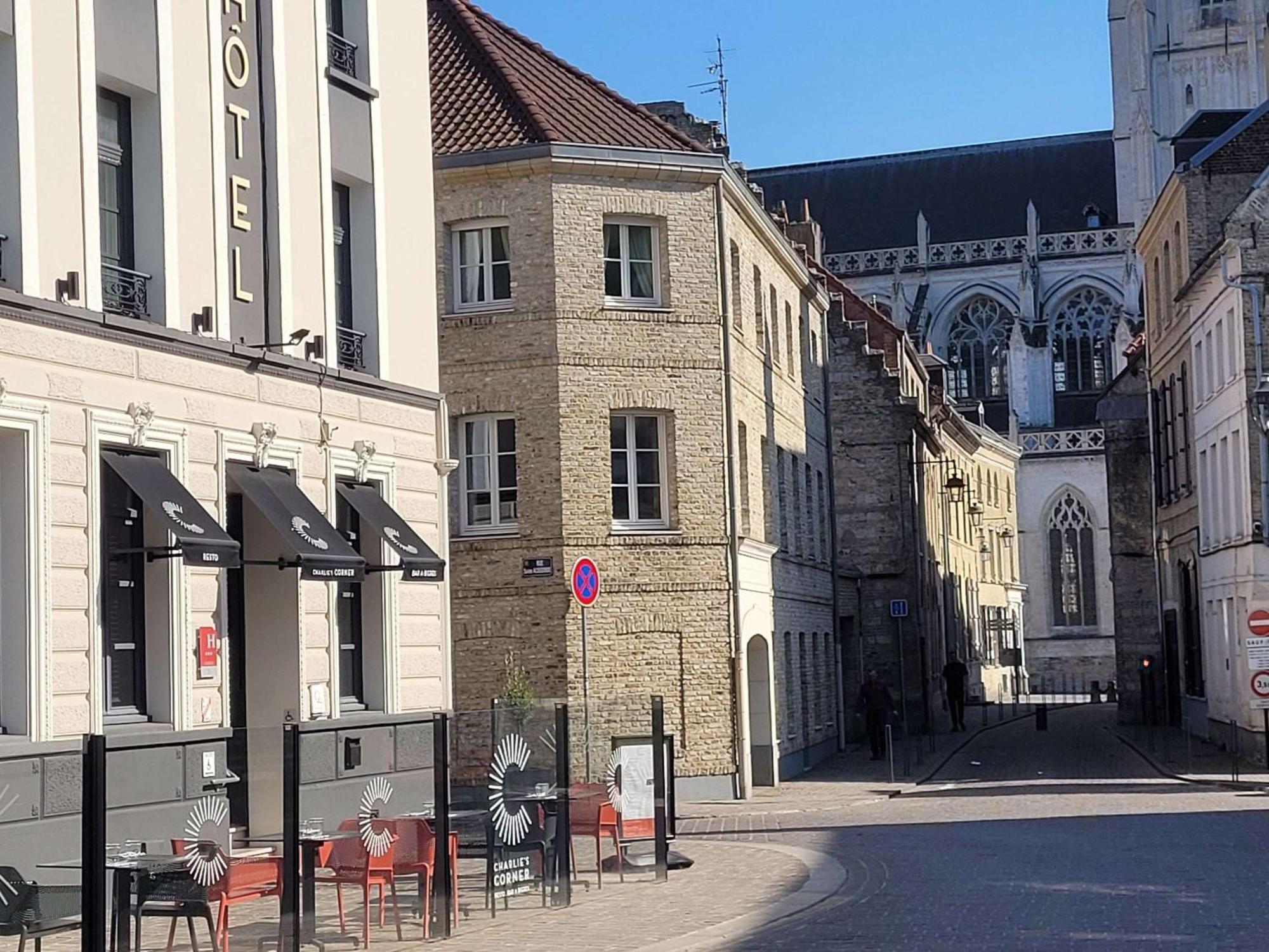 Ibis Saint-Omer Centre Zewnętrze zdjęcie
